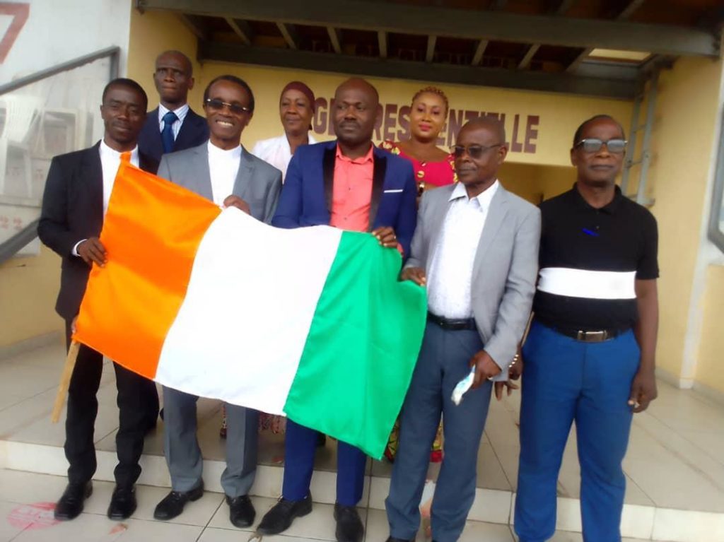 Paix et cohésion nationale : Le père Norbert ABEKAN, des pasteurs et le Synafeci prient pour la Côte d’Ivoire au Champroux