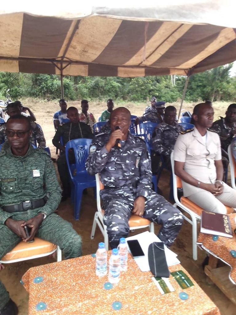 Zouan-Hounien / Criminalité transfrontalière organisée : Les villages frontaliers de l’ouest de la Côte d’Ivoire appelés à une franche collaboration avec les Forces de Défense et de Sécurité (FDS) ivoiriennes, gage d’une sécurité renforcée à la frontière