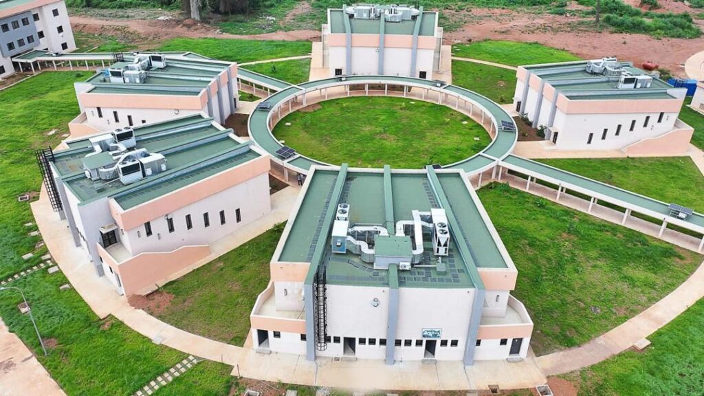 Université de Bondoukou : Ouverture des inscriptions au Master International en Formation de Formateurs en Éducation et Formation au Développement Durable (FEDD)