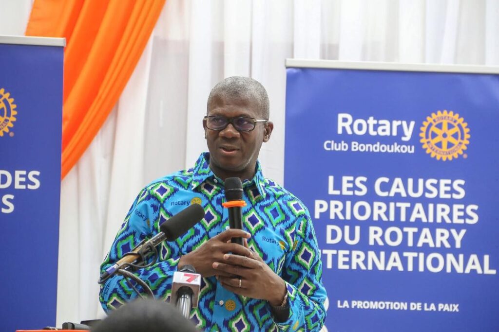 Organisation de service : Le Rotary Club de Bondoukou officiellement présenté à l’Université