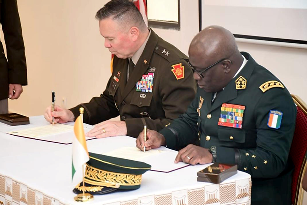 Défense : la Côte d’Ivoire et les Etats- Unis signent un protocole d’accord.
